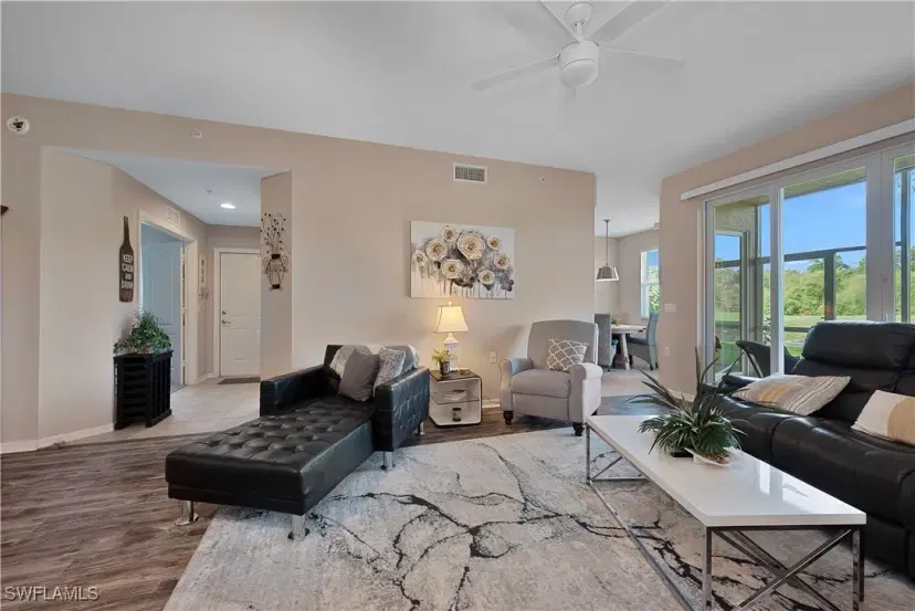 Picture of 3485 Laurel Greens Ln S 101, Naples FL 34119