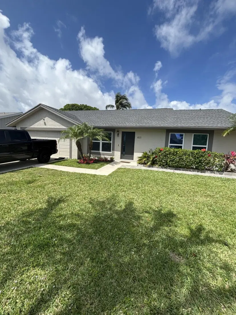 Picture of 621 NW 10Th Court, Boynton Beach FL 33426