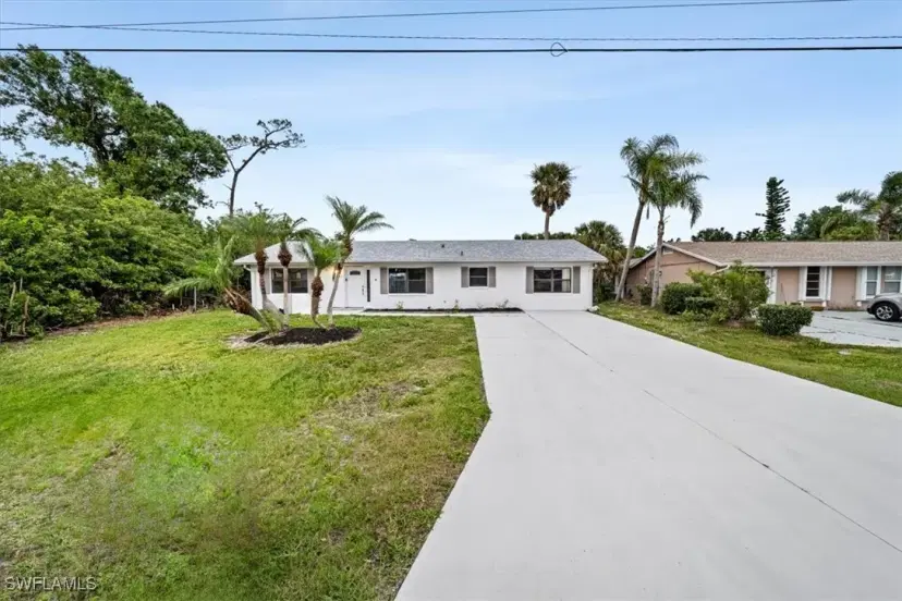 Picture of 21224 Quesada Ave, Port Charlotte FL 33952