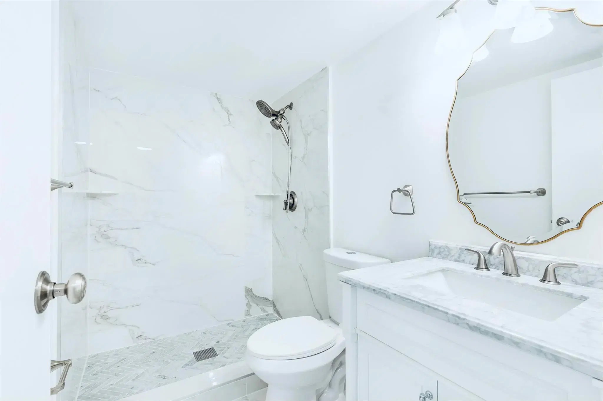 Picture of 600 Parkview Drive 718, Hallandale Beach, FL 33009