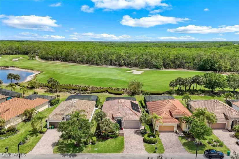 Picture of 9102 Limestone Ln, Naples FL 34120