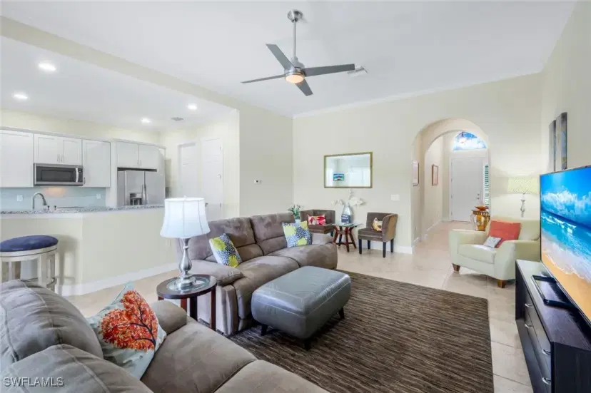 Picture of 9102 Limestone Ln, Naples FL 34120