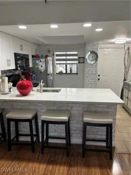 Picture of 4790 S Cleveland Ave 901, Fort Myers, FL 33907