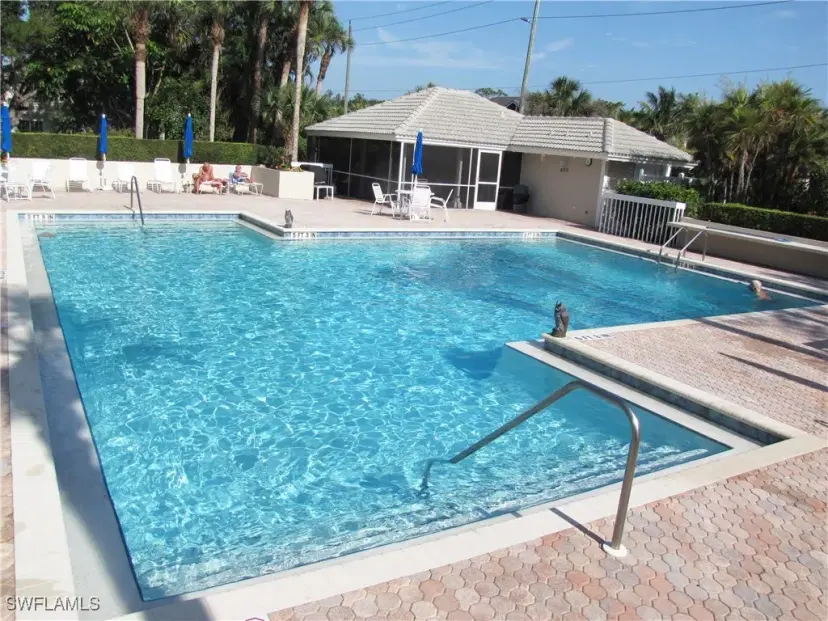 Picture of 218 Sugar Pine Ln 218, Naples FL 34108
