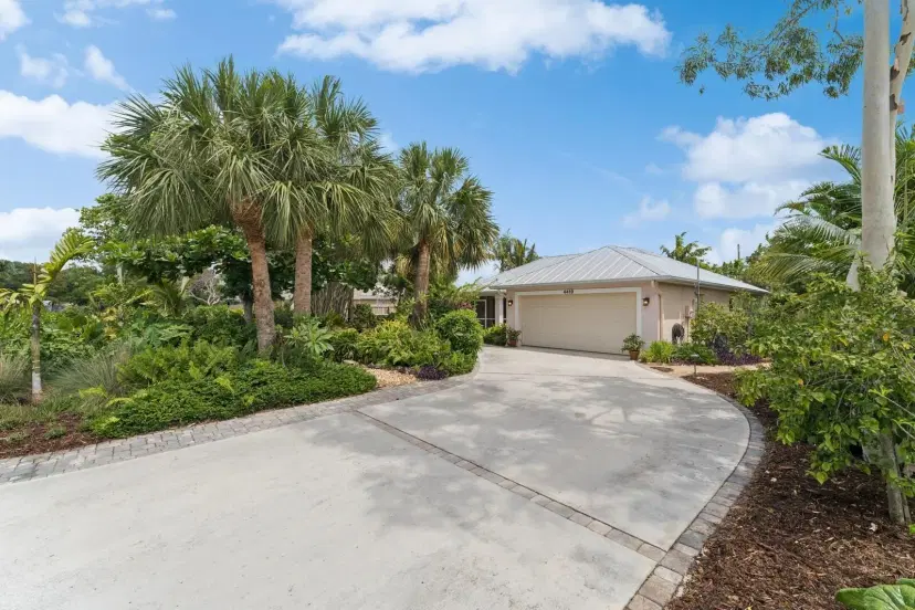 Picture of 4419 SE Tall Pines Avenue, Stuart FL 34997