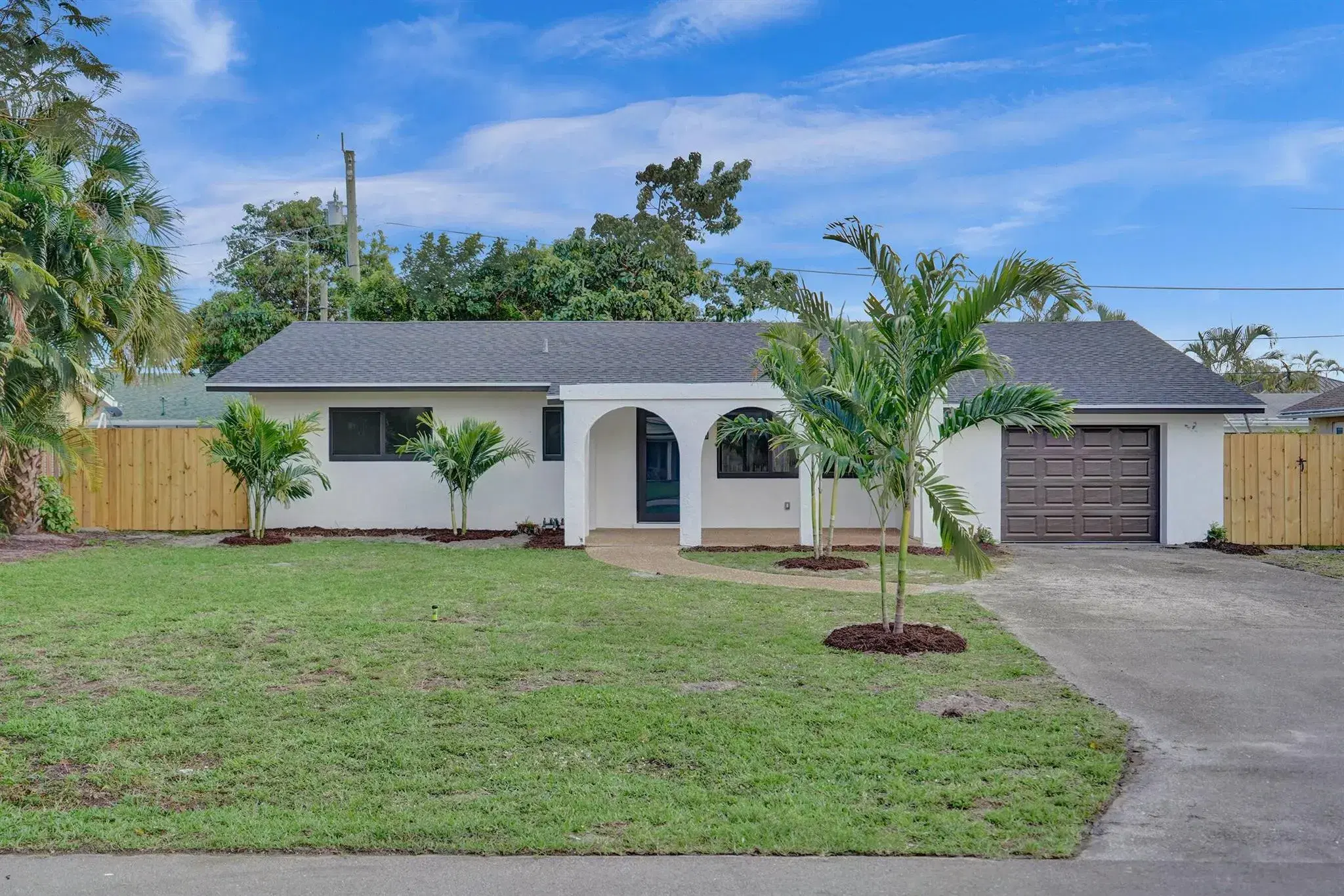 Picture of 728 Heron Drive, Delray Beach, FL 33444