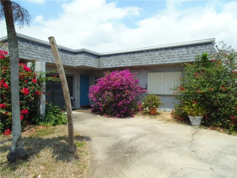 Picture of 18215 Iris Rd, Fort Myers FL 33967