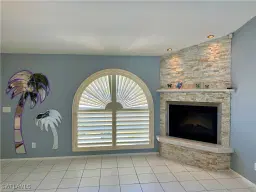 Picture of 102 NE 9Th Ct, Cape Coral, FL 33909