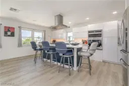 Picture of 240 Driftwood Ln, Fort Myers Beach, FL 33931
