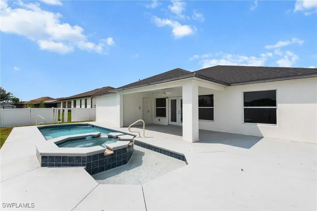 Picture of 221 NW 29Th Pl, Cape Coral, FL 33993
