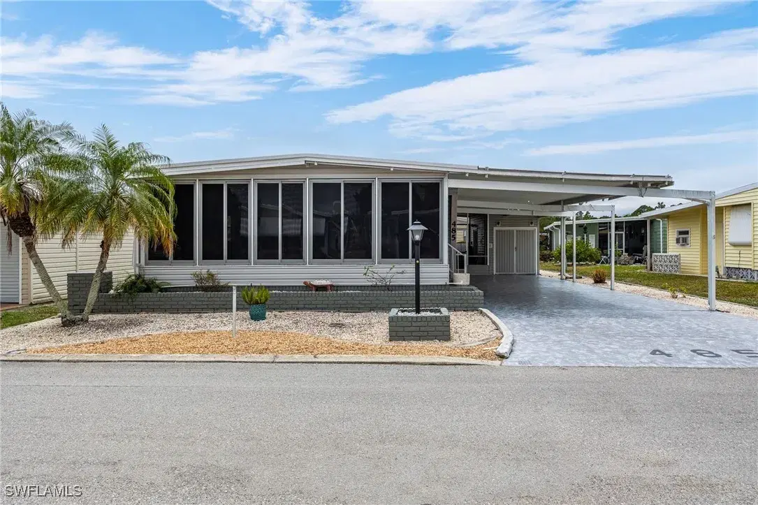 Picture of 485 Jacklin Ln, North Fort Myers, FL 33903