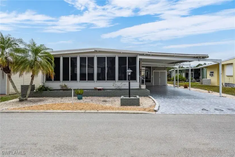 Picture of 485 Jacklin Ln, North Fort Myers FL 33903