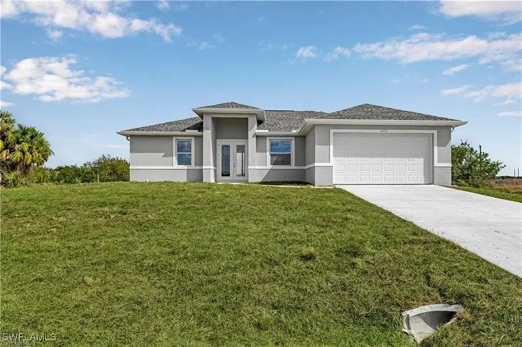 Picture of 588 David Cir, Labelle, FL 33935