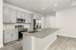 Picture of 588 David Cir, Labelle, FL 33935