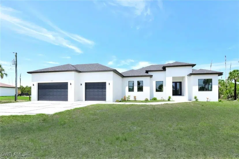 Picture of 2633 22Nd Ave Se, Naples FL 34117