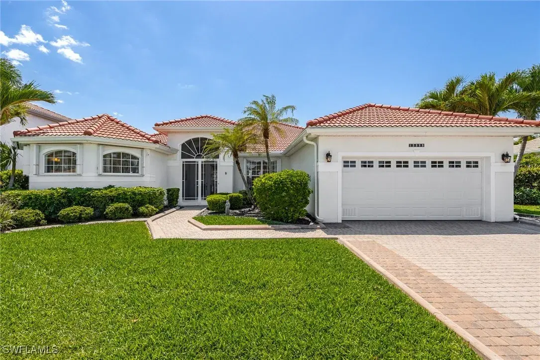 Picture of 13990 Reflection Lakes Dr, Fort Myers, FL 33907
