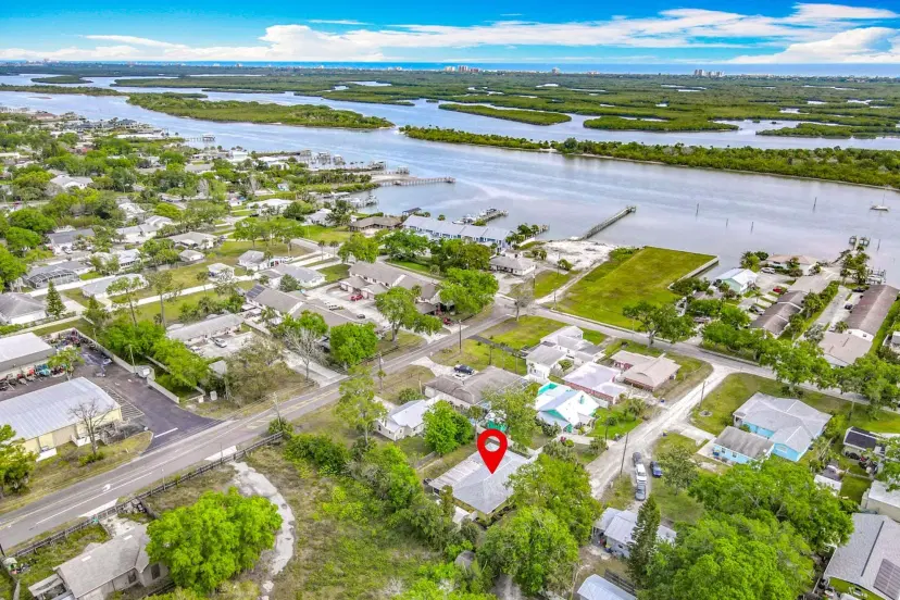 Picture of 110 Riverside Ter, Edgewater FL 32141