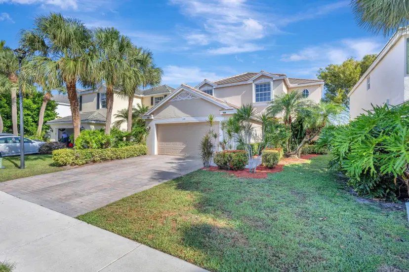 Picture of 119 Canterbury Place, Royal Palm Beach FL 33414