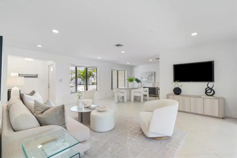 Picture of 2280 NE 62 Street, Fort Lauderdale FL 33308