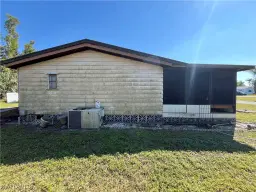 Picture of 15561 Croton Dr, Fort Myers, FL 33908