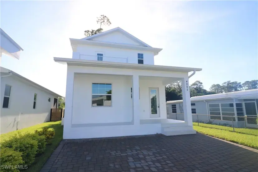 Picture of 4005 Harvest Ct, Naples FL 34112