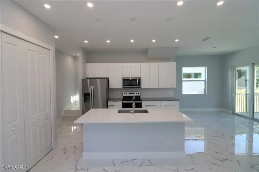 Picture of 4005 Harvest Ct, Naples FL 34112