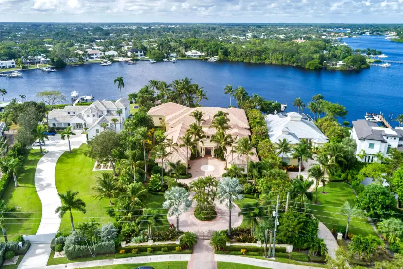 Picture of 19223 Riverside Drive, Tequesta FL 33469
