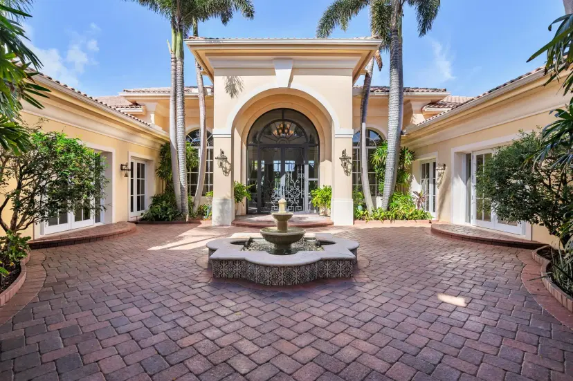 Picture of 19223 Riverside Drive, Tequesta FL 33469