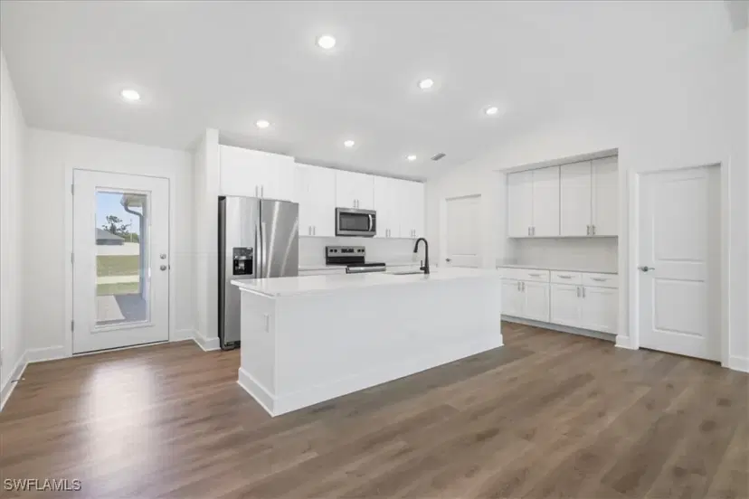 Picture of 1226 NW 19Th Ter, Cape Coral FL 33993