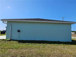 Picture of 7027 Palpano Cir, Labelle, FL 33935