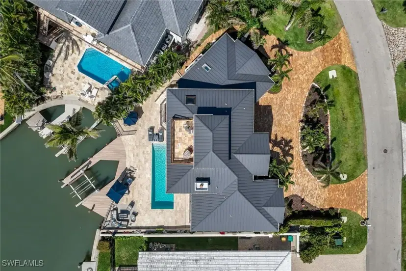 Picture of 152 Conners Ave, Naples FL 34108