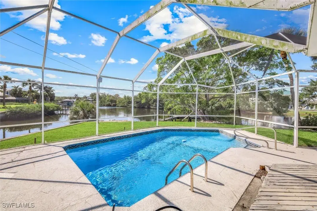 Picture of 27151 Flossmoor Dr, Bonita Springs, FL 34135