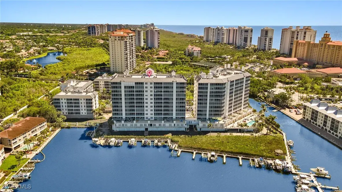 Picture of 410 Flagship Dr 301, Naples, FL 34108