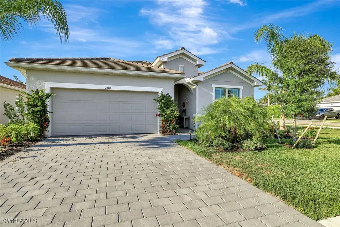 Picture of 2587 Scarlet Way, Naples, FL 34120