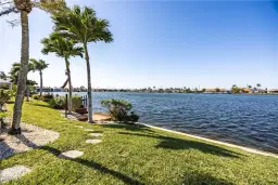 Picture of 613 SW 49Th Ln, Cape Coral, FL 33914