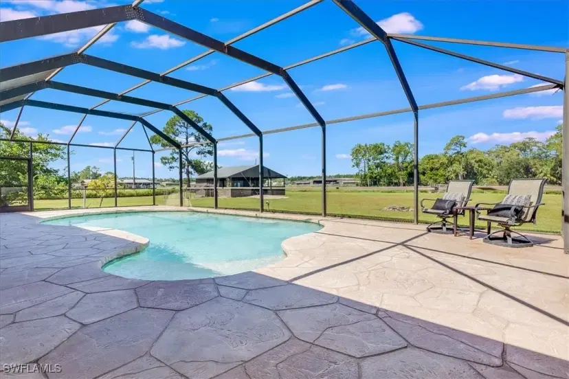 Picture of 4235 10Th St Ne, Naples FL 34120
