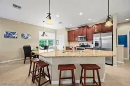 Picture of 18260 Creekside Preserve Loop 202, Fort Myers, FL 33908
