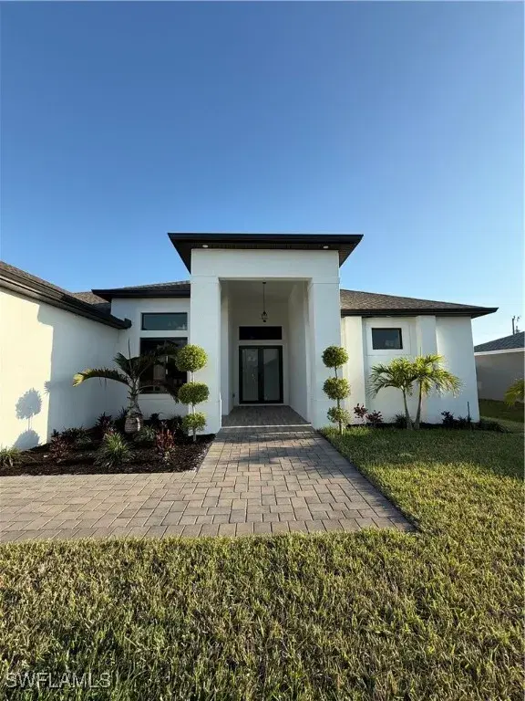 Picture of 504 NW 7Th Ter, Cape Coral FL 33993