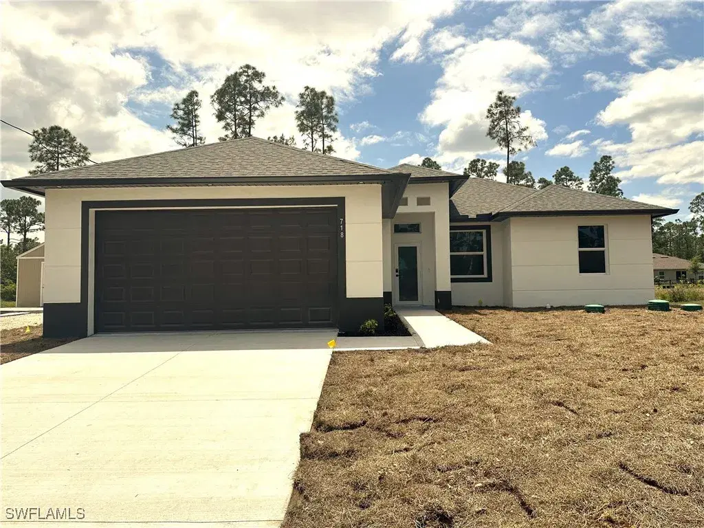 Picture of 718 Foxtail St E, Lehigh Acres, FL 33974