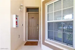 Picture of 266 Newport Dr 307, Naples, FL 34114
