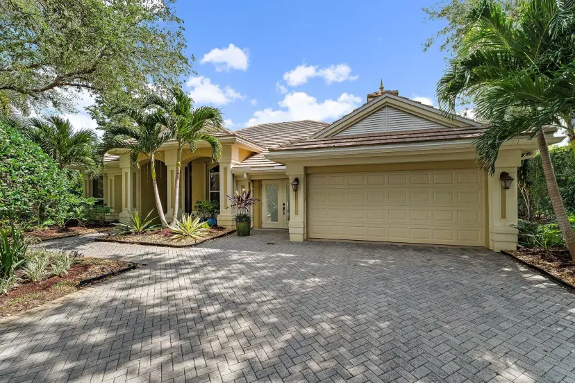 Picture of 5621 SE Forest Glade Trail, Hobe Sound FL 33455