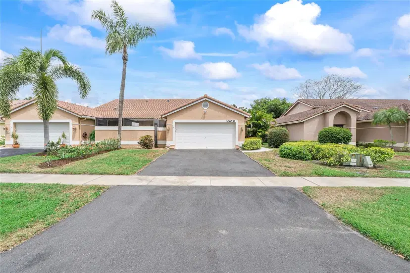 Picture of 10655 Ladypalm Ln B, Boca Raton FL 33498