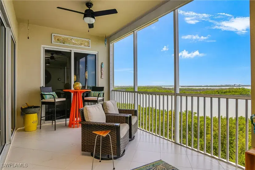 Picture of 337 Vintage Bay Dr D28, Marco Island FL 34145