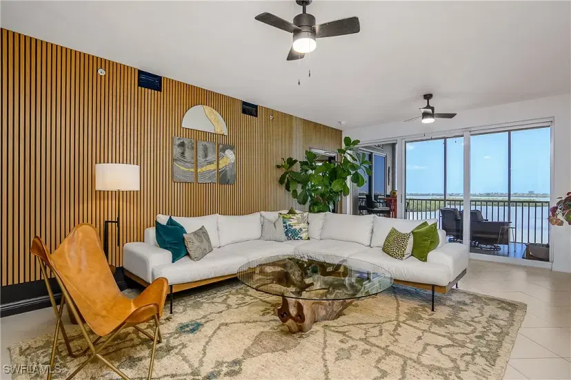 Picture of 337 Vintage Bay Dr D28, Marco Island FL 34145