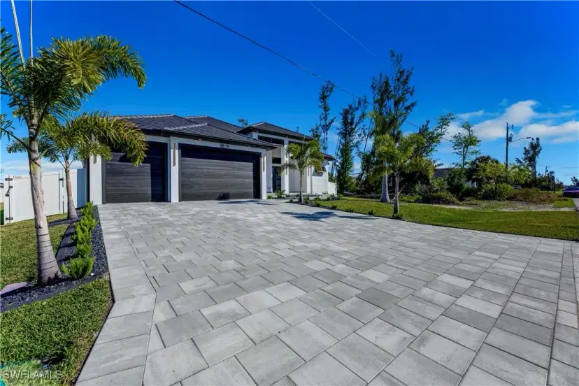 Picture of 3813 SW 3Rd St, Cape Coral FL 33991