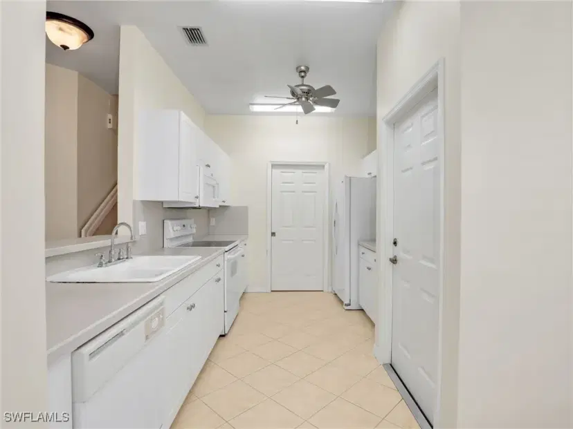 Picture of 14625 Sutherland Ave 82, Naples FL 34119