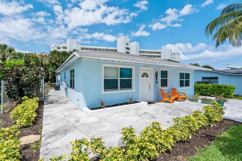 Picture of 3475 Harbor Road N, Jupiter FL 33469