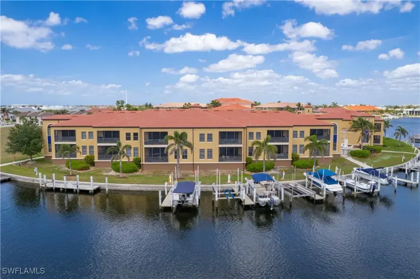 Picture of 3334 Purple Martin Dr 214, Punta Gorda FL 33950