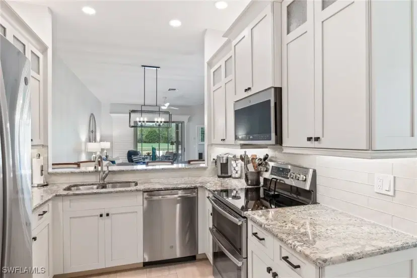 Picture of 14981 Hickory Greens Ct, Fort Myers FL 33912