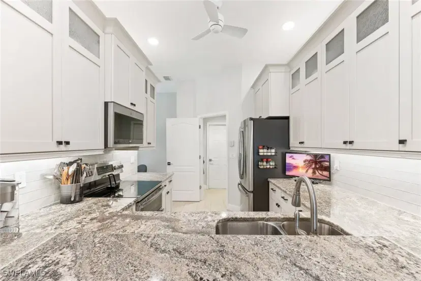 Picture of 14981 Hickory Greens Ct, Fort Myers FL 33912